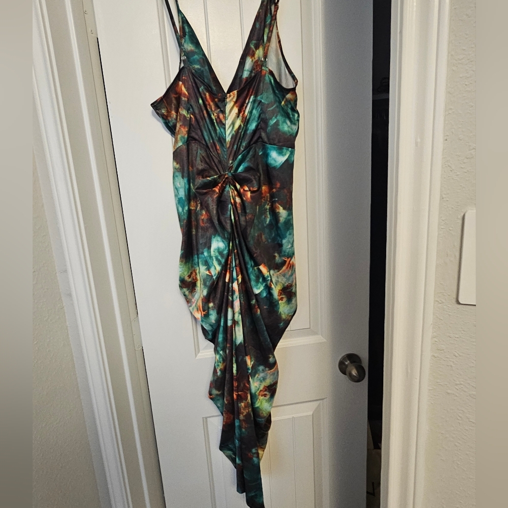 Prettylittlethings High Split Dress - image 3